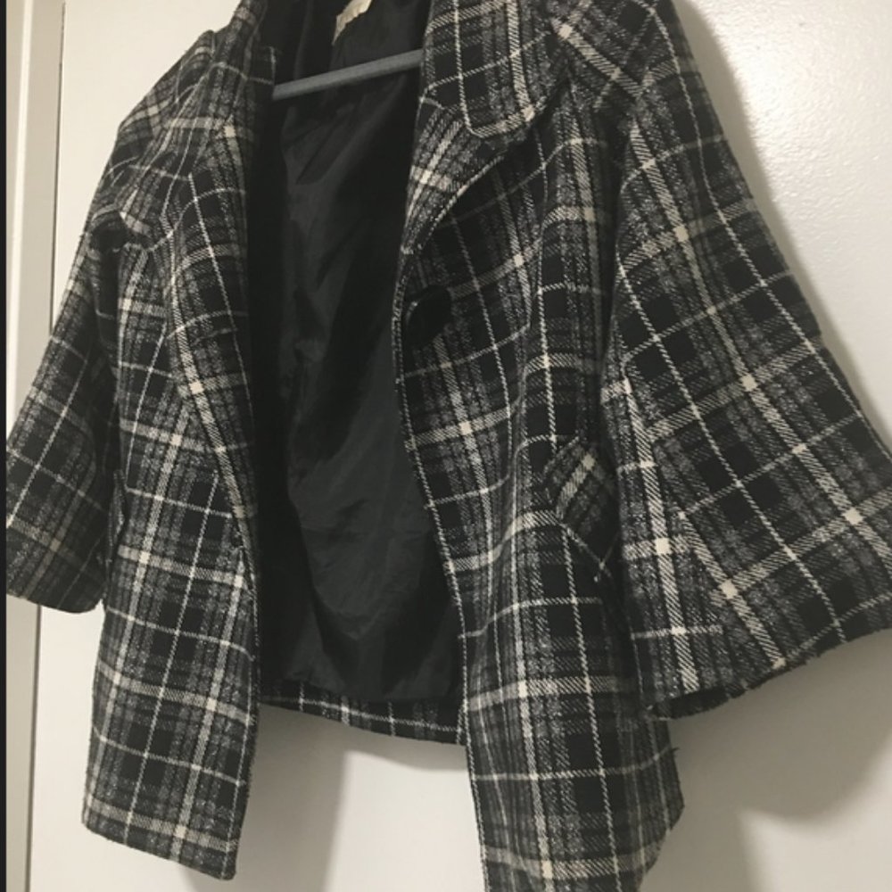 Jakito. Jacket - Picture 3 of 4